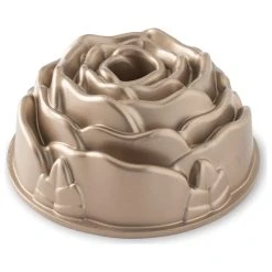 Nordic Ware Toffee Bakeware Rose Seasonal Bundt Cake Pan