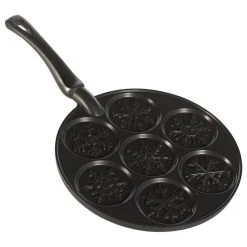Nordic Ware Snowflakes Cast Aluminum Pancake Pan