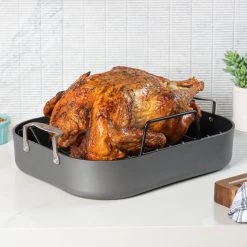 Viking Range Corporation Viking Hard Anodized Nonstick Roaster With Race And BONUS Carving Set