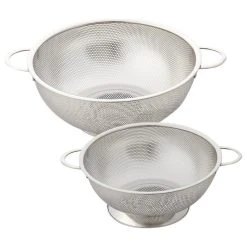 Cook N Home 2 Piece Micro Perforated Colander Set With Handle And Solid Base, 3 Quart/5quart