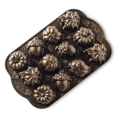 Nordic Ware Brown Cast Aluminum 2 Cup Autumn Delights Cakelet Pan