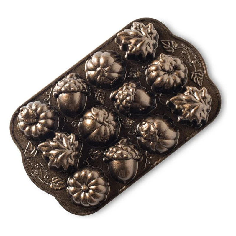 Nordic Ware Brown Cast Aluminum 2 Cup Autumn Delights Cakelet Pan