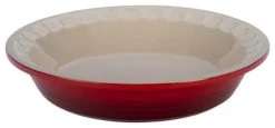 Le Creuset 9" Heritage Pie Dish, Cherry